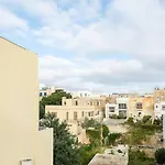 Stay-sliema Centrally Located Retro One Bedroom Διαμέρισμα *