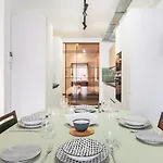Stay-sliema Centrally Located Retro One Bedroom * スリーマ