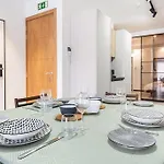 Stay-sliema Centrally Located Retro One Bedroom アパート