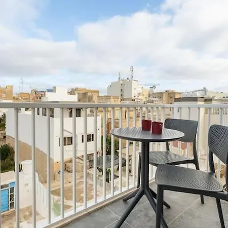 Stay-sliema Centrally Located Retro One Bedroom Appartement