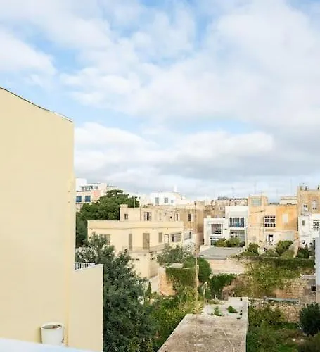 Stay-sliema Centrally Located Retro One Bedroom Apartament *