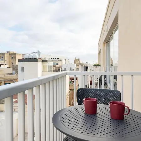 Stay-sliema Centrally Located Retro One Bedroom